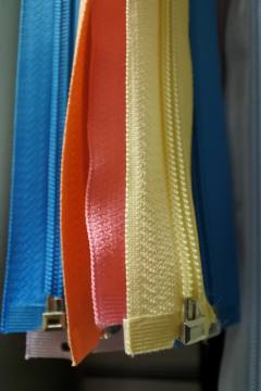 Zadrga spiralna deljiva deb.5 mm dolžine 70 cm 155